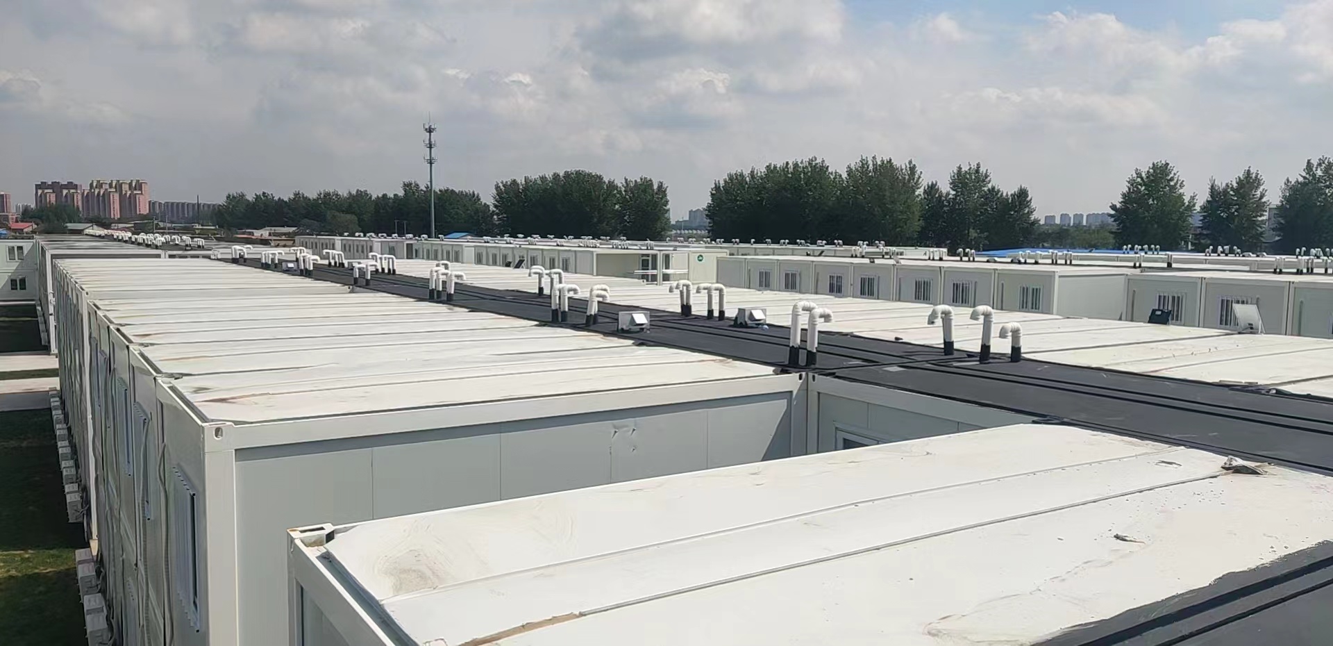 眾志成城，共同抗疫！廣恒防水馳援遼陽方艙醫(yī)院項目。